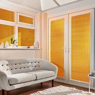 Spectrum Orange Venetian blind
