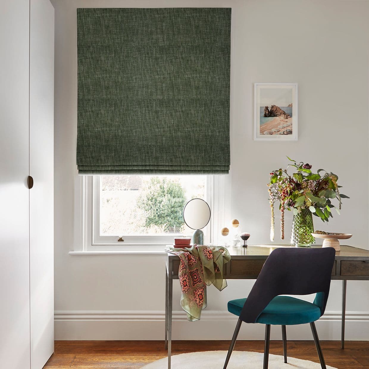 Haddie Aspen Roman blind