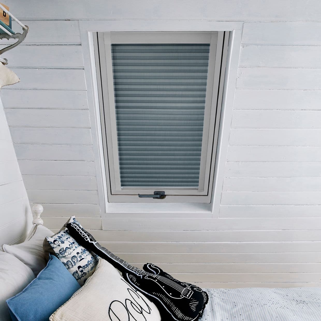 Duette Silk Blue Grey Skylight Pleated Blind
