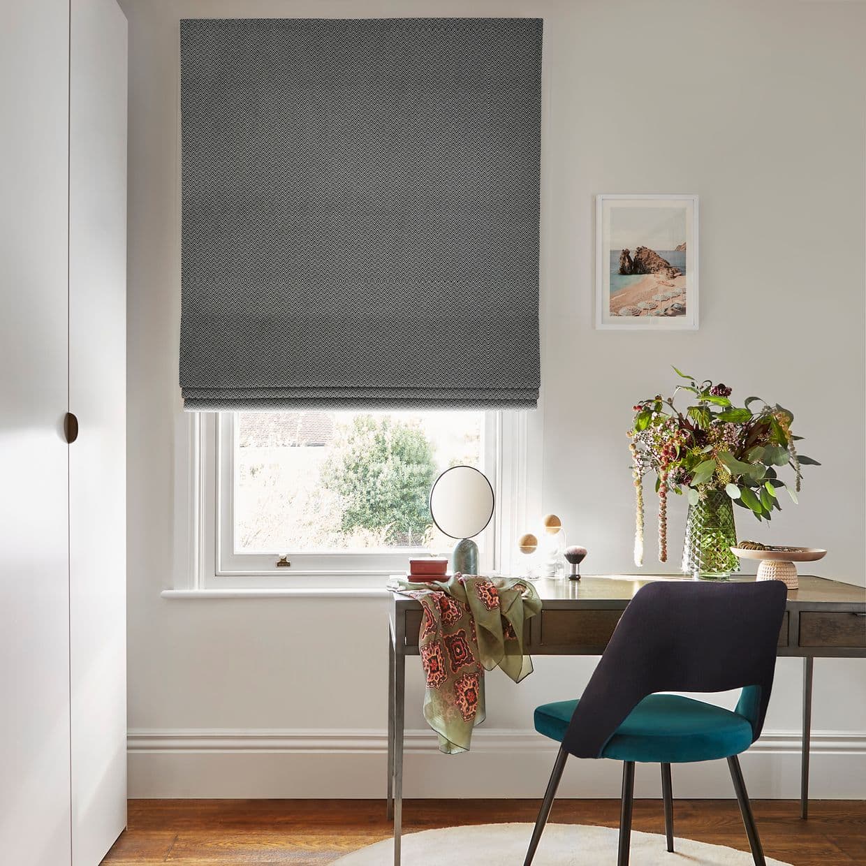 Pippa Jet Roman blind