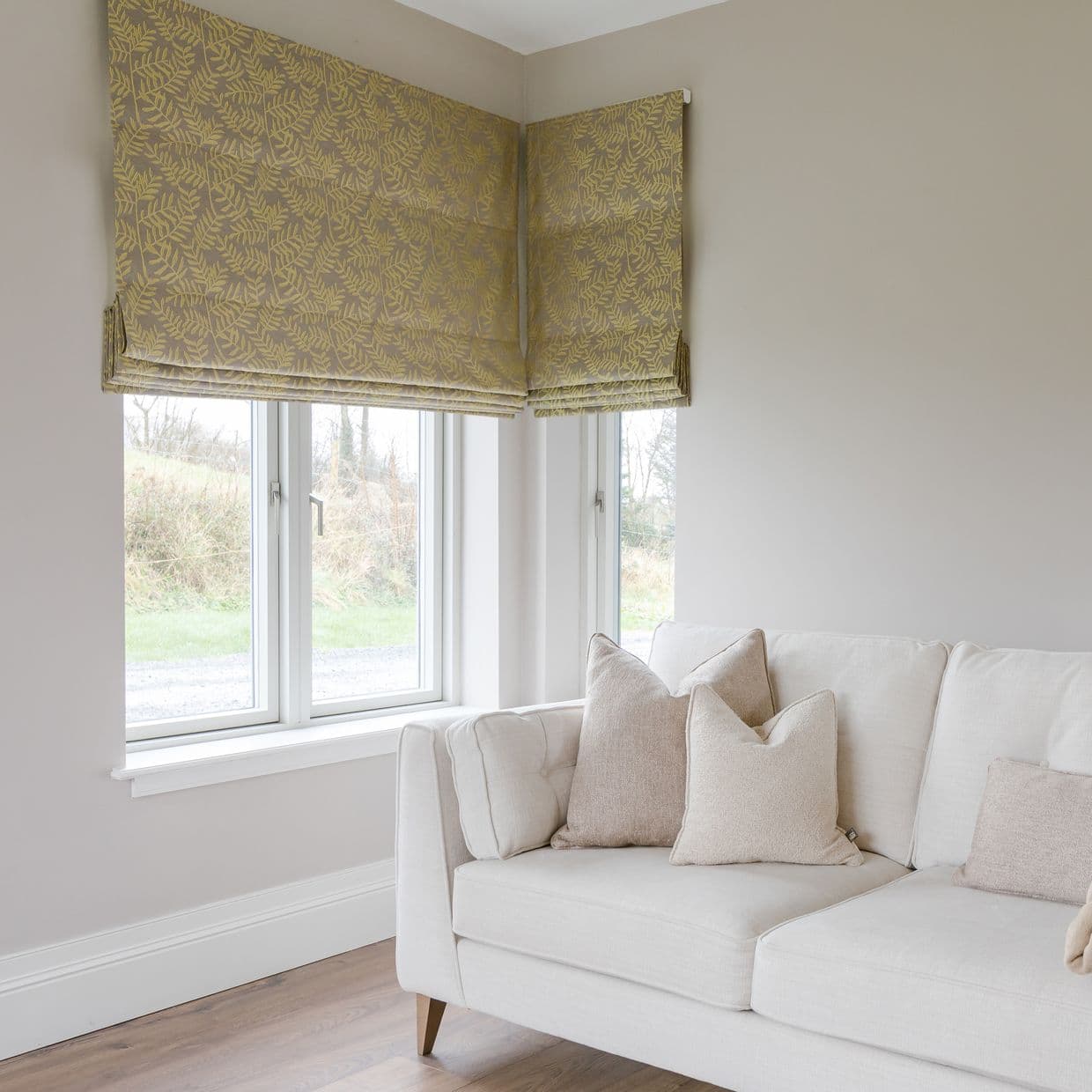 Fronds Harvest Roman blind