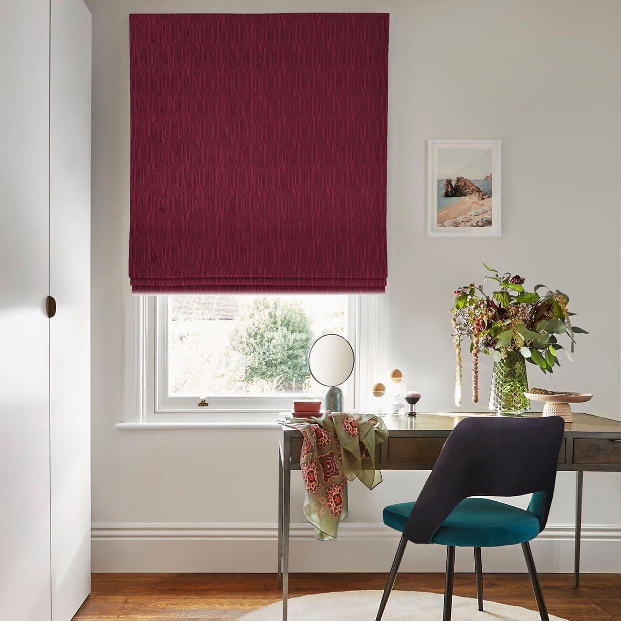 Maud Ruby Roman blind