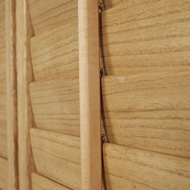 Oak Shutter