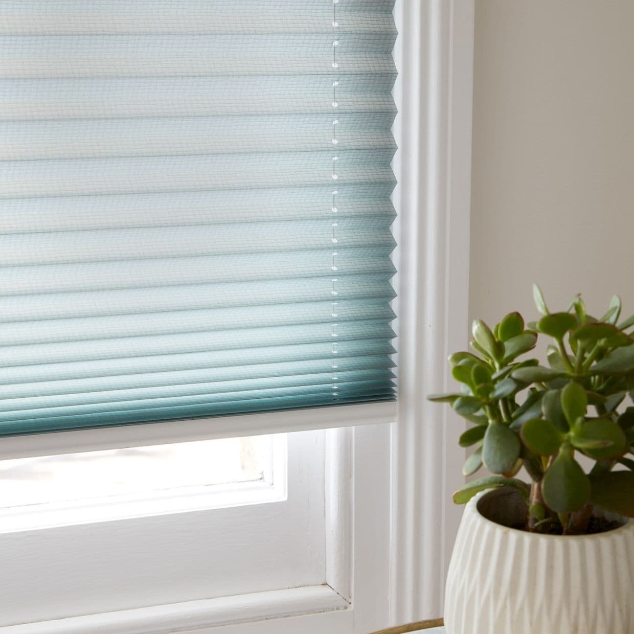 Sasso Blue Pleated Blind