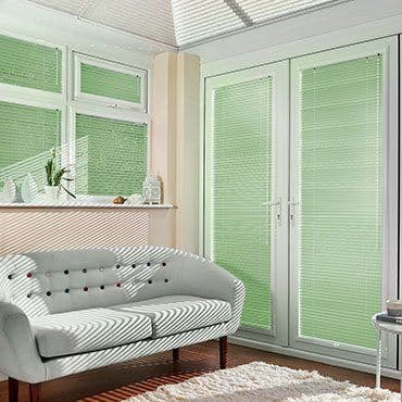 Portfolio Pistachio Venetian blind