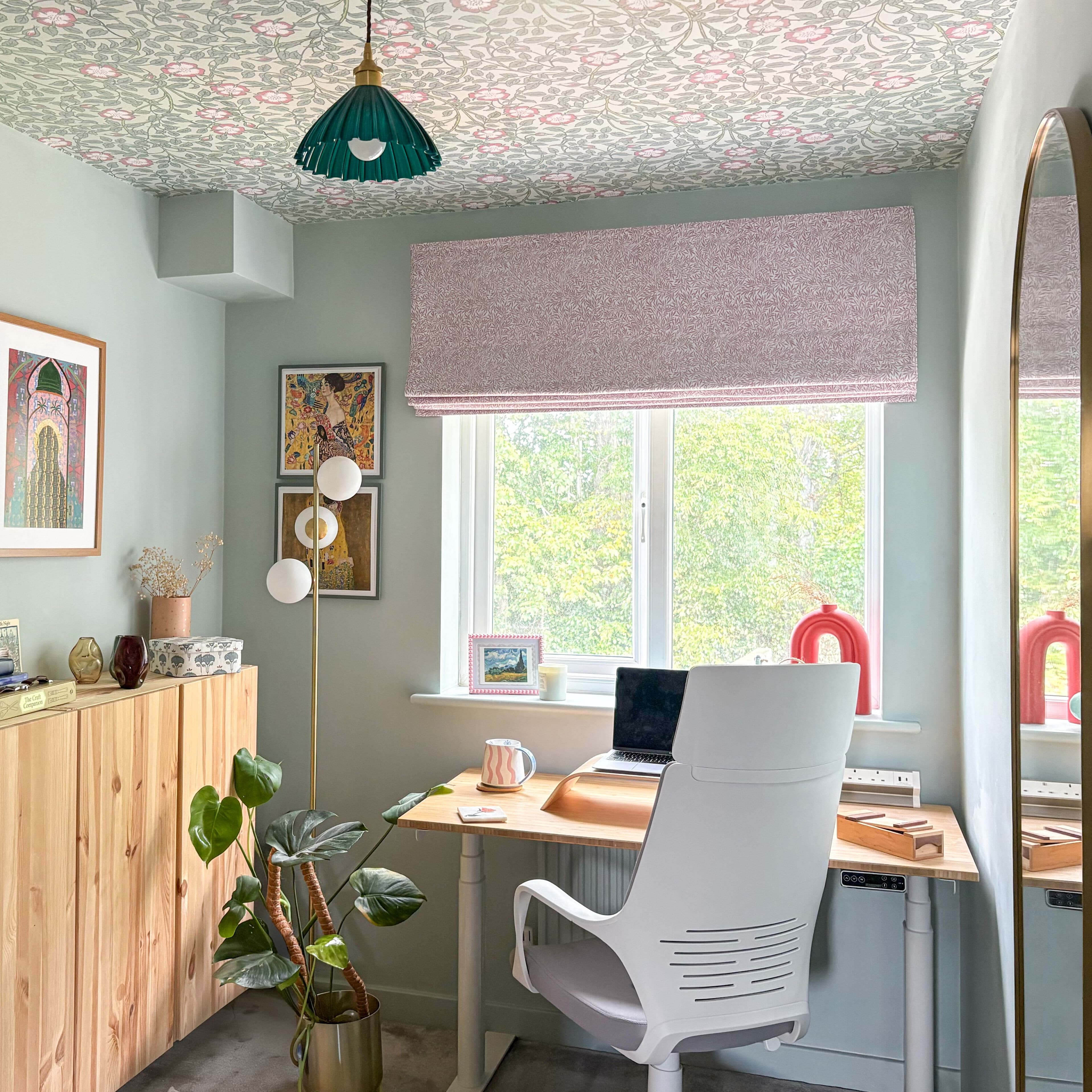 Willow Blossom Roman Blind