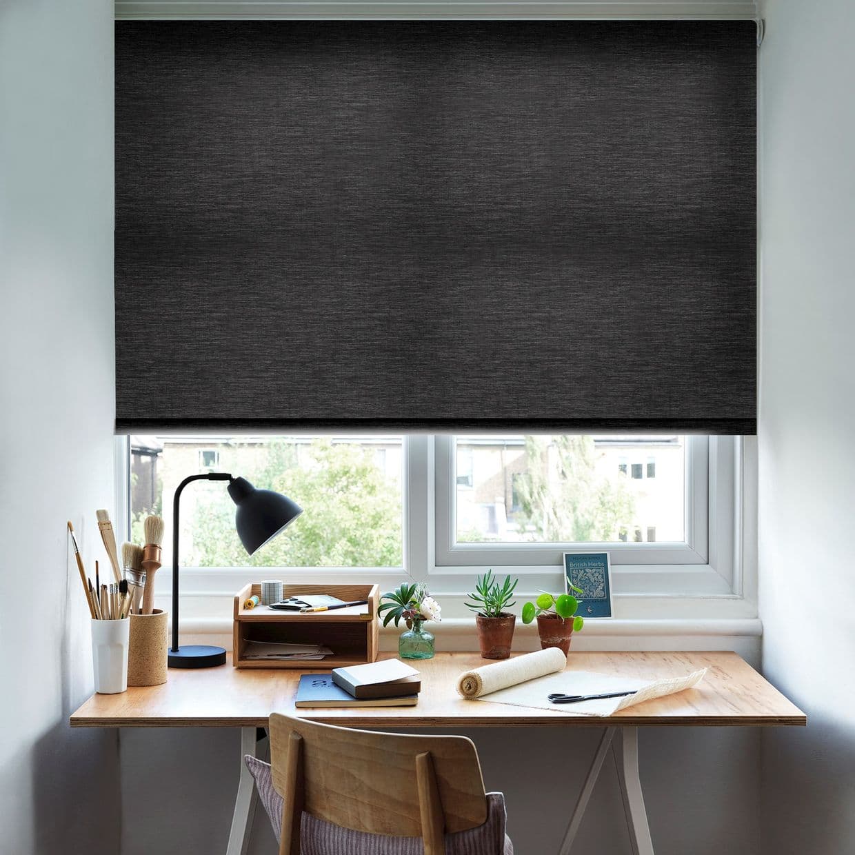 Hickory Jet Roller Blind