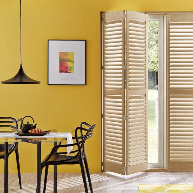Oak Shutter