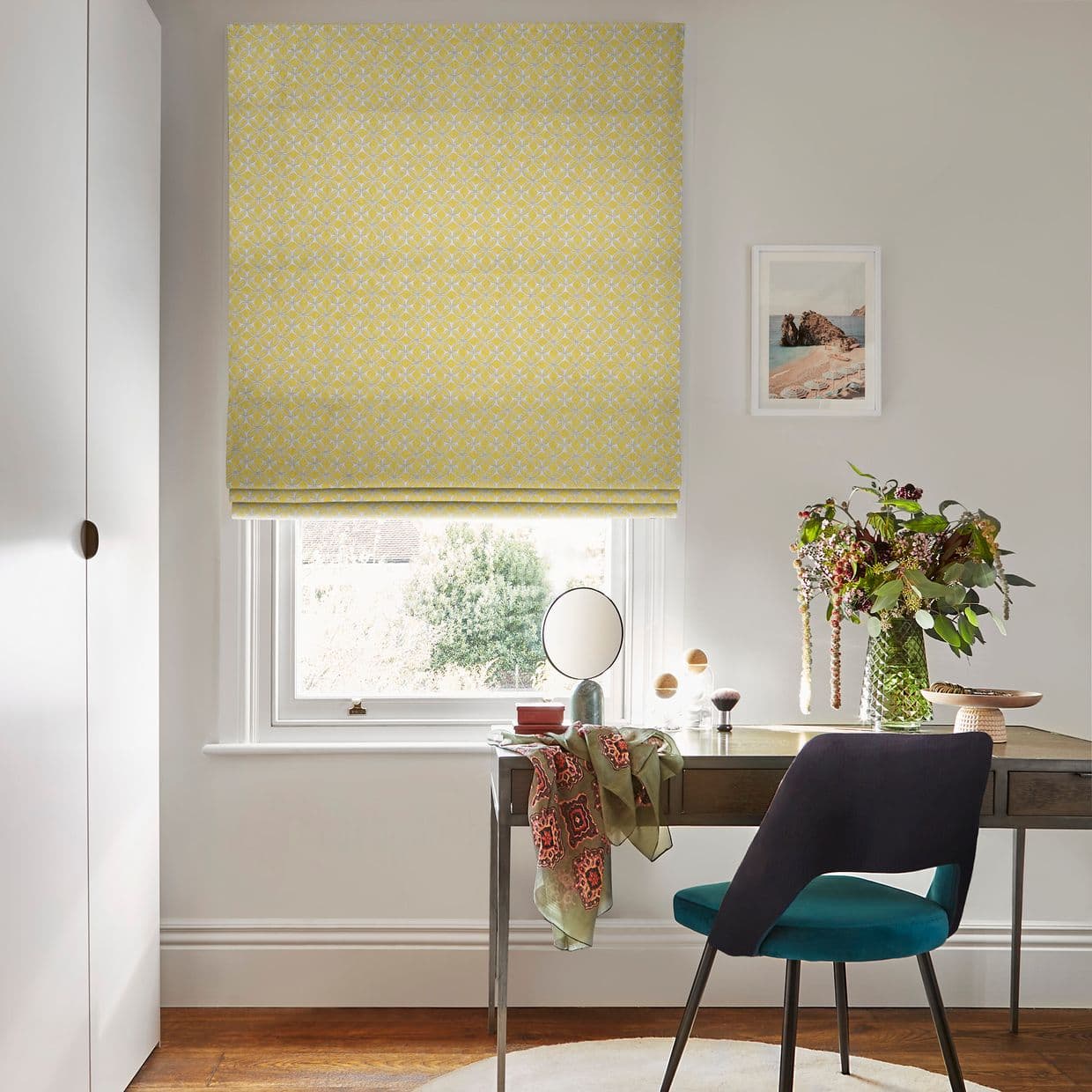 Eclipse Mimosa Roman blind