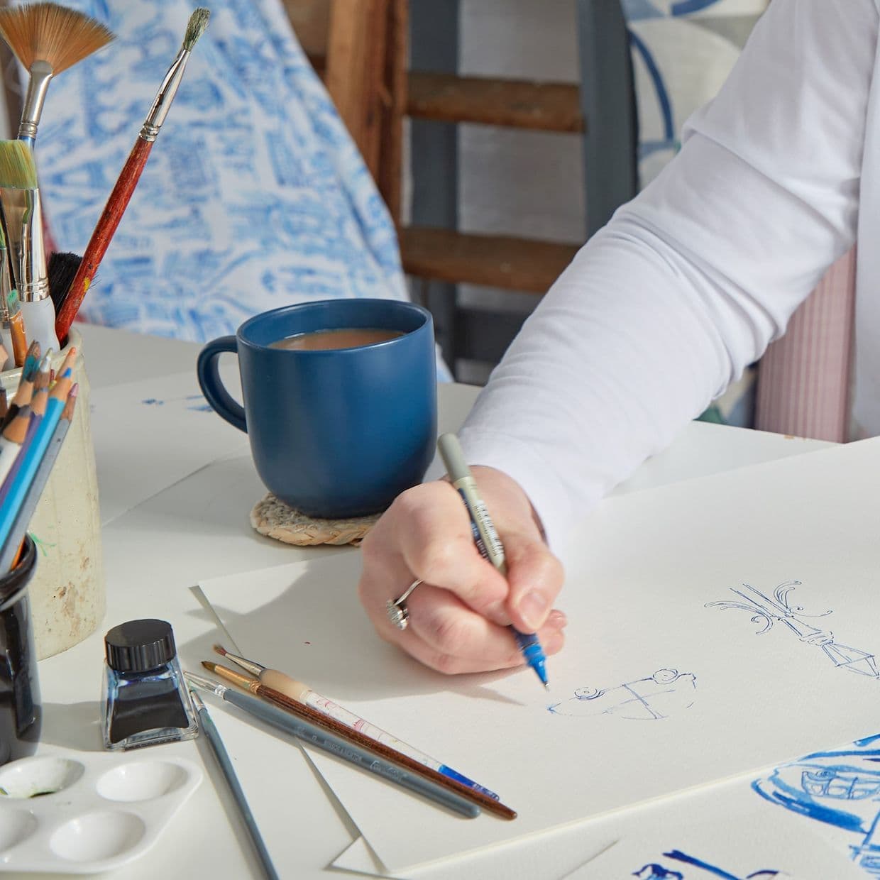 Toile de Paris Bleu Roman Blind