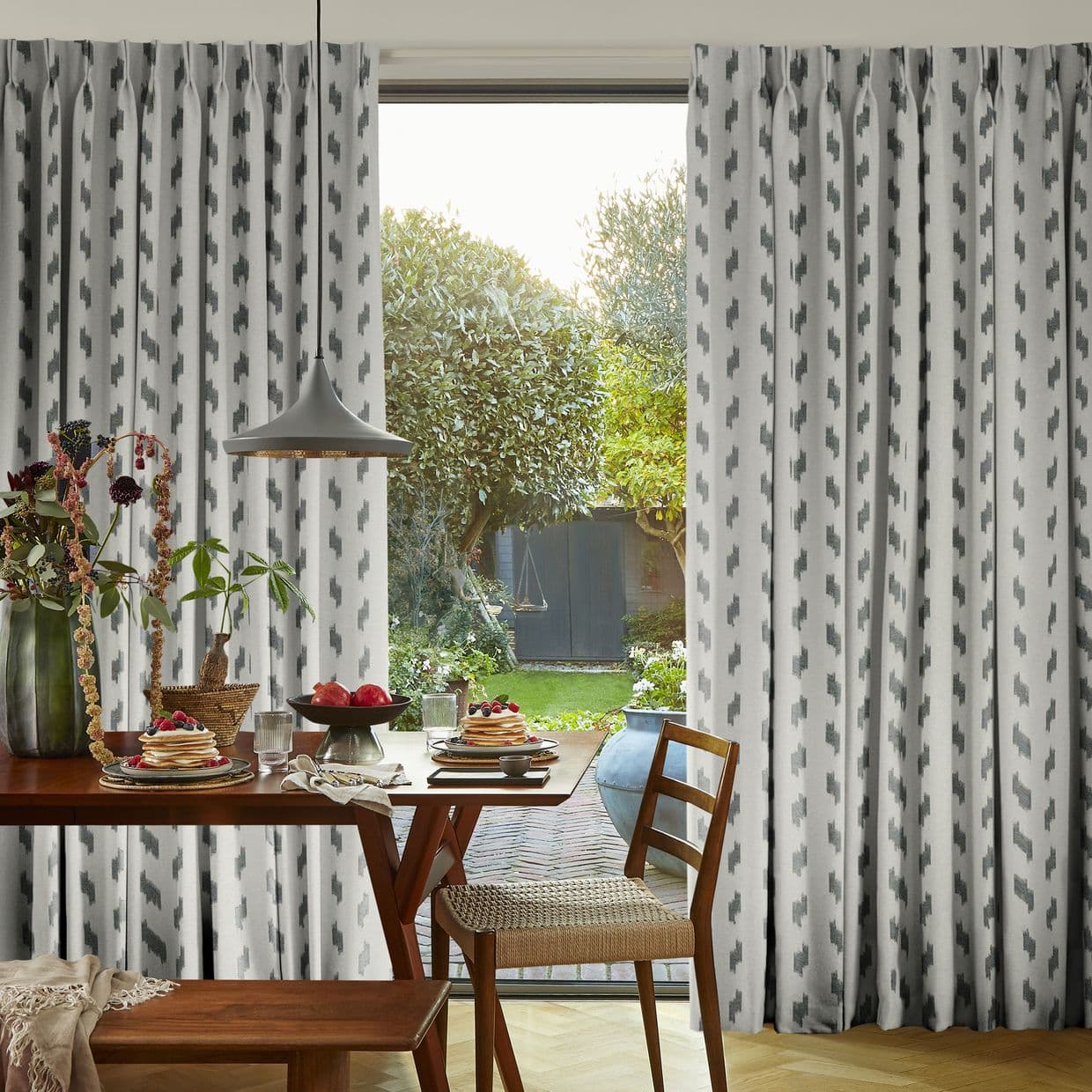 Patara Phantom Curtain