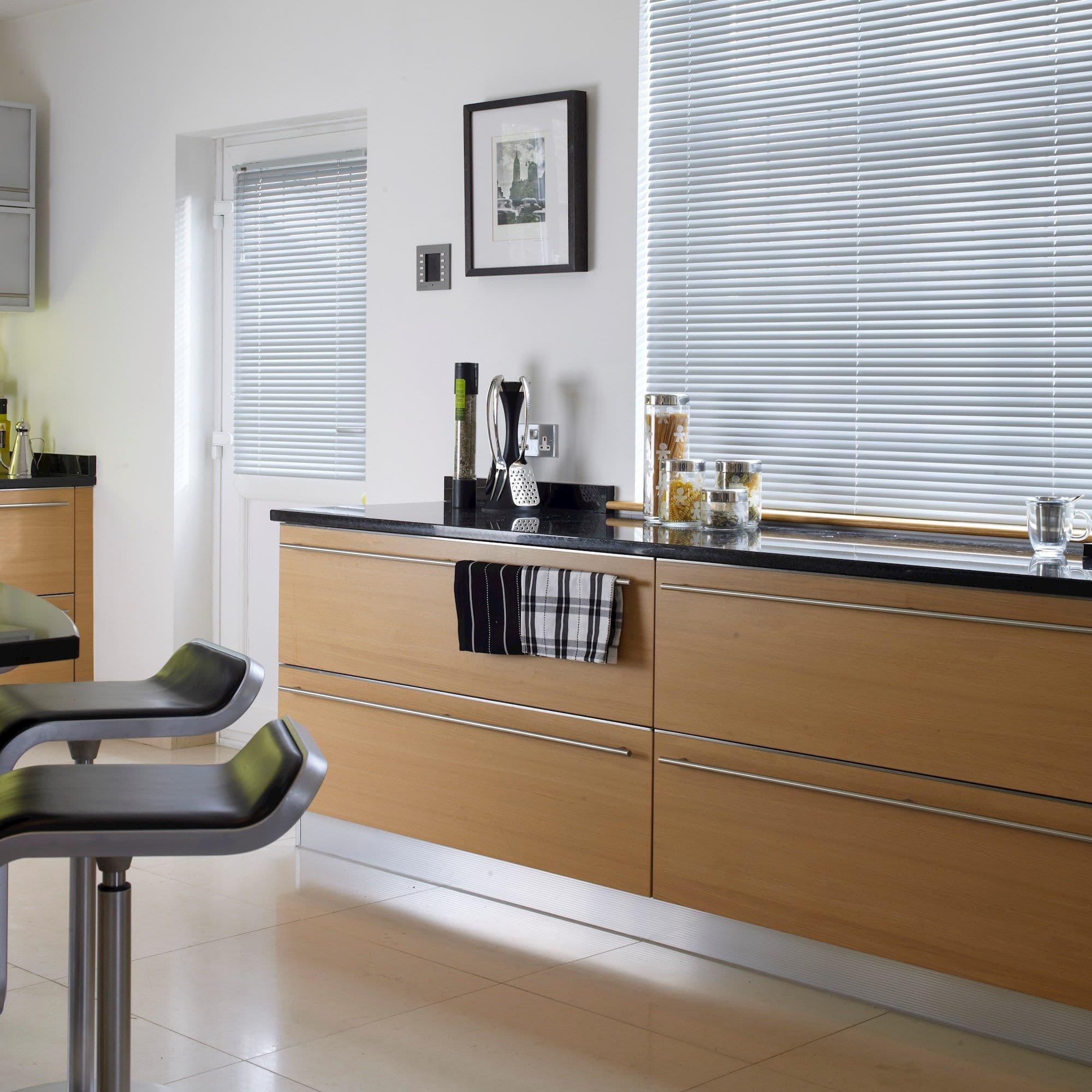 Portfolio White Venetian blind