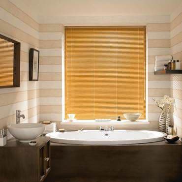 Aluwood Chestnut Venetian blind