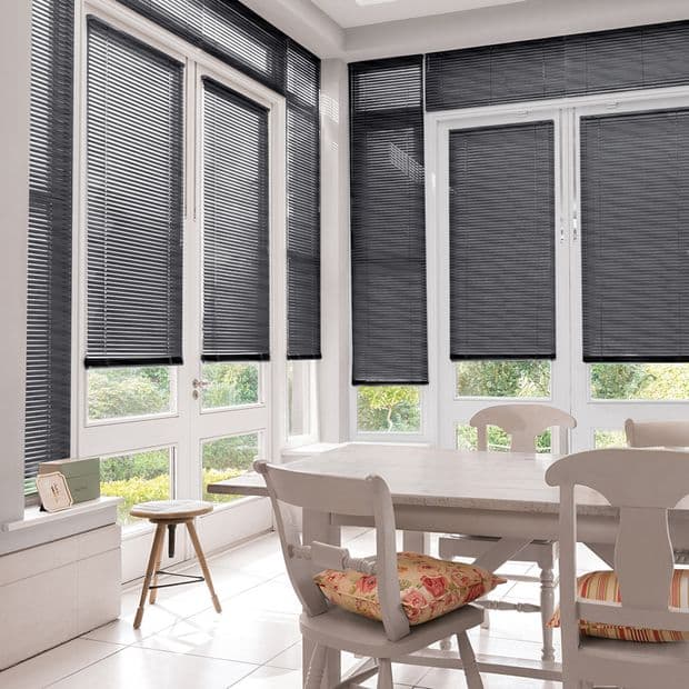 Sheer Luxury Pitch Black Conservatory Venetian blind