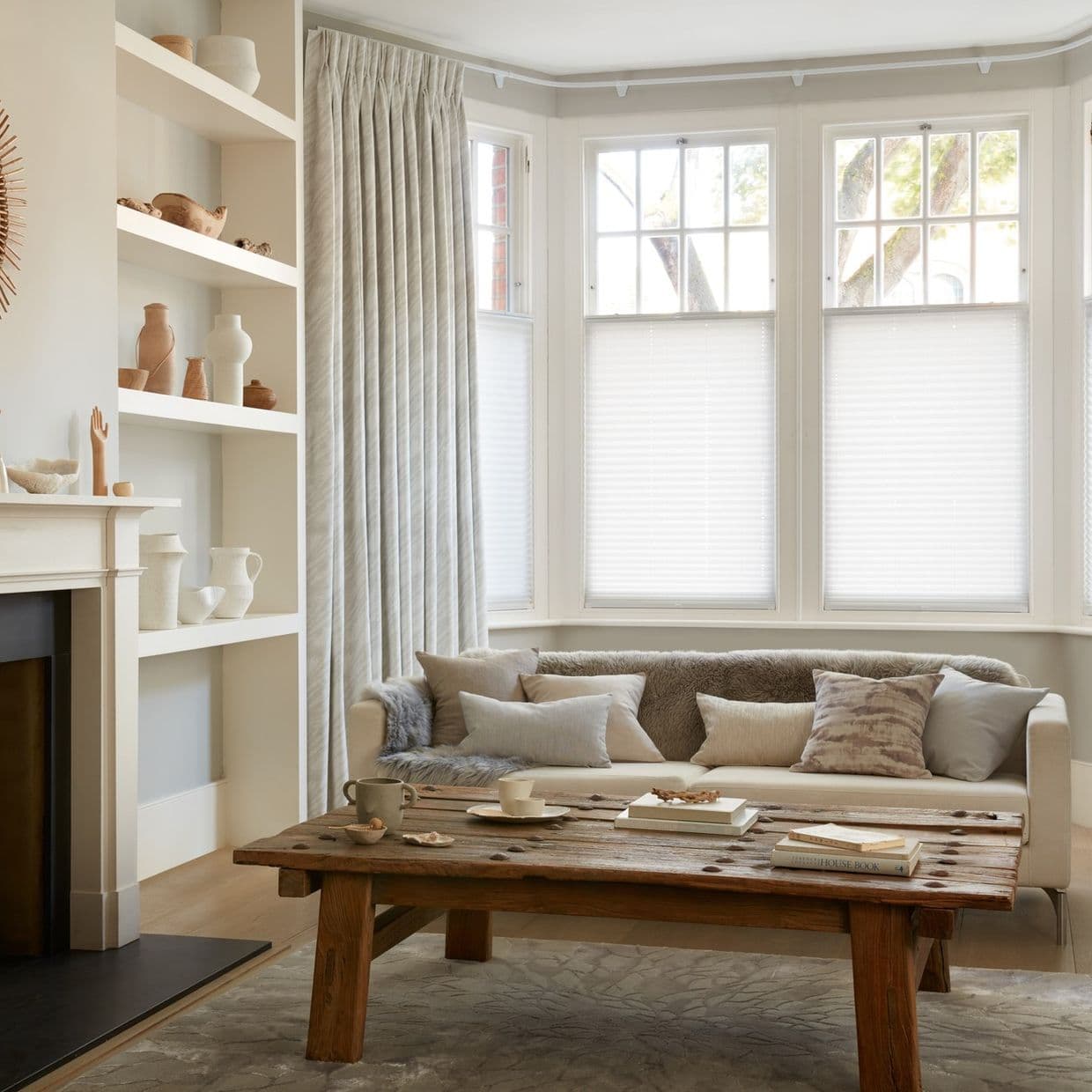 Camo White Pleated Blind