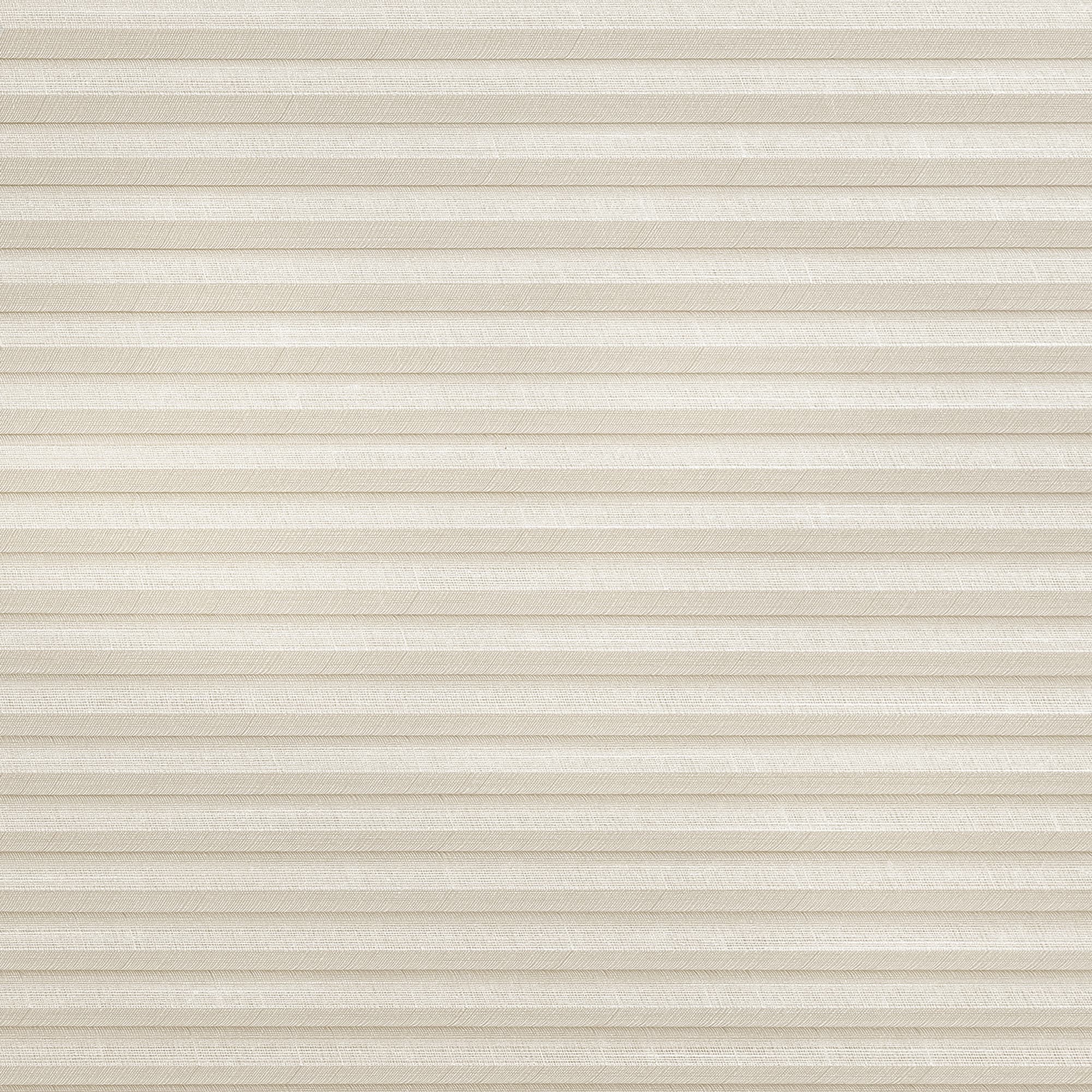 Duette Batiste Sheer Fulltone Pearl Honeycomb blind