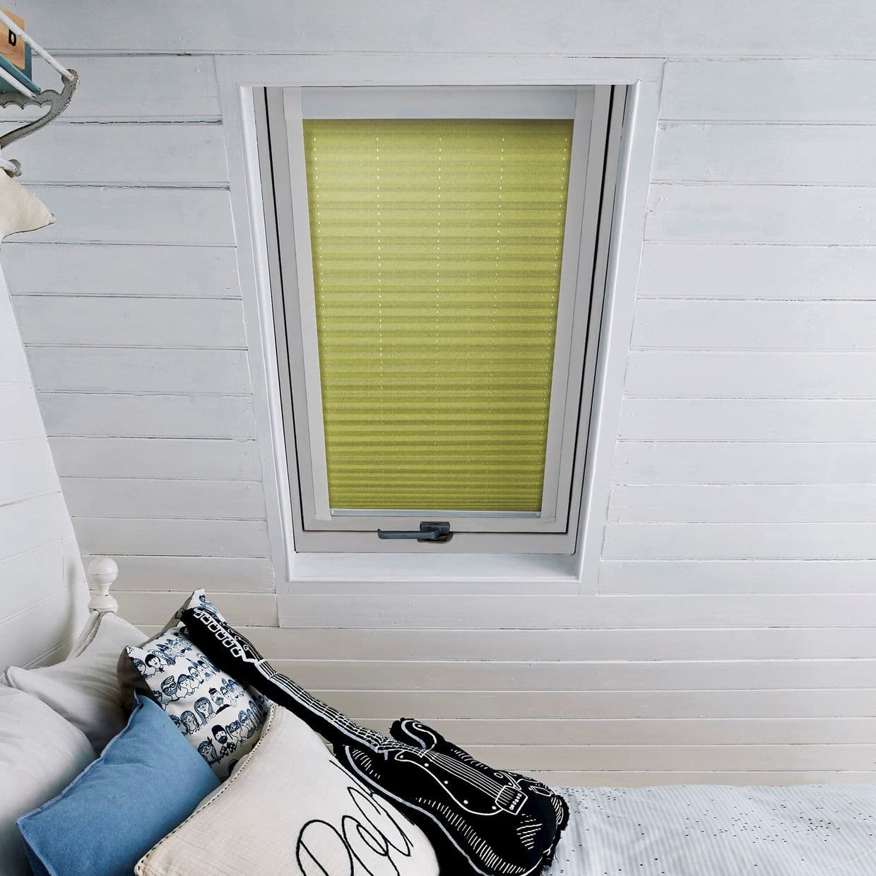 Thermashade Green Skylight Pleated Blind
