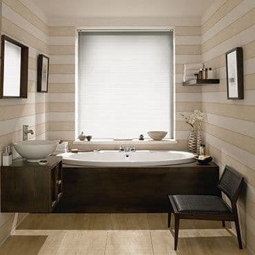 Sheer Luxury Classic Stripe Perfect Fit Venetian blinds