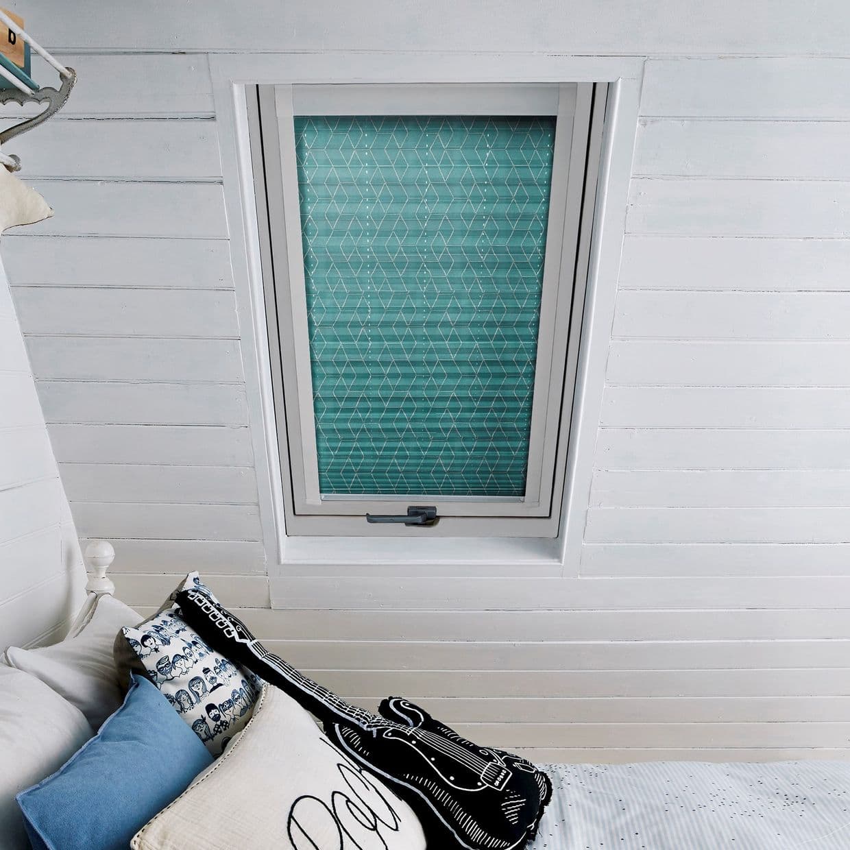 Gatsby Green Skylight Pleated Blind