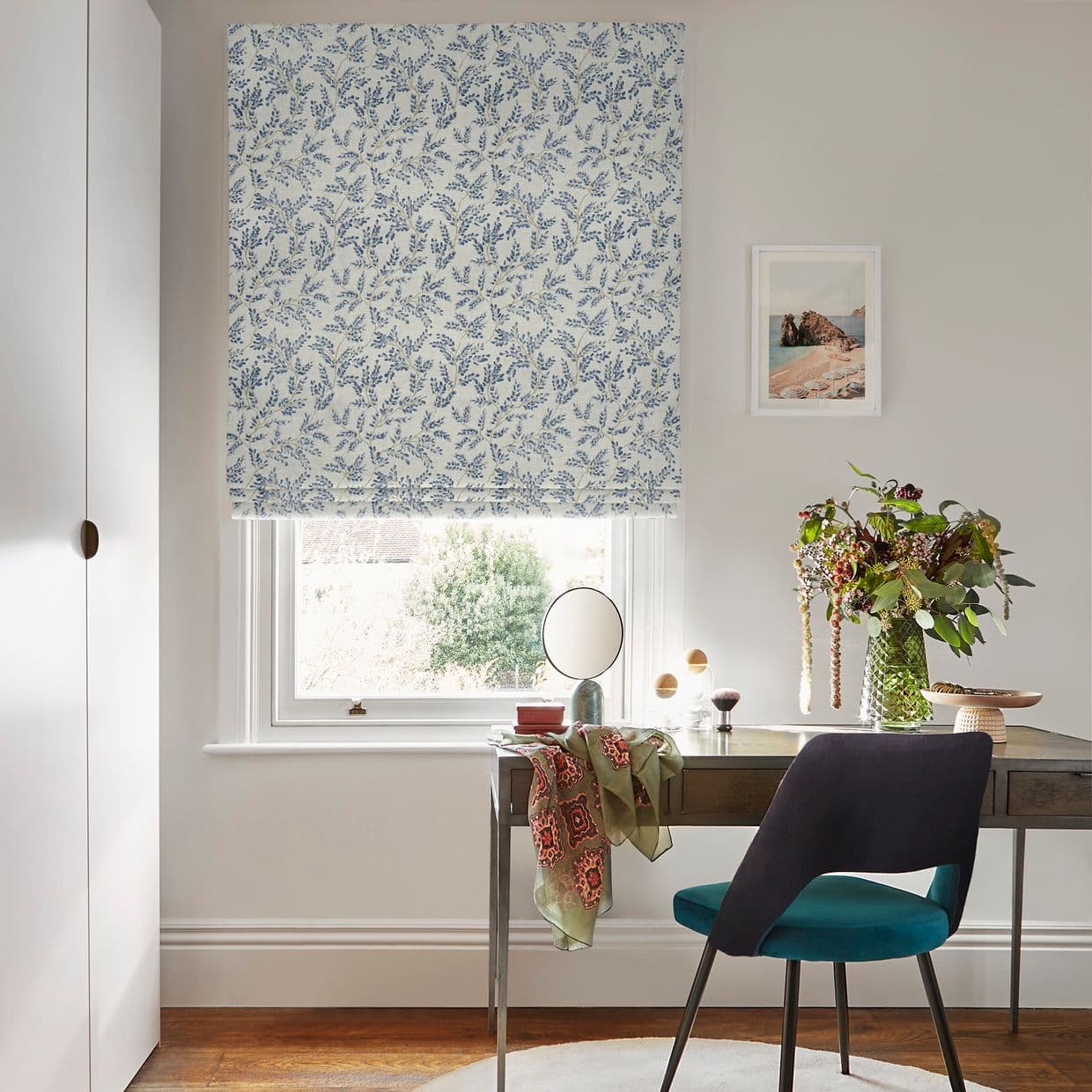 Delizia Indigo Roman blind