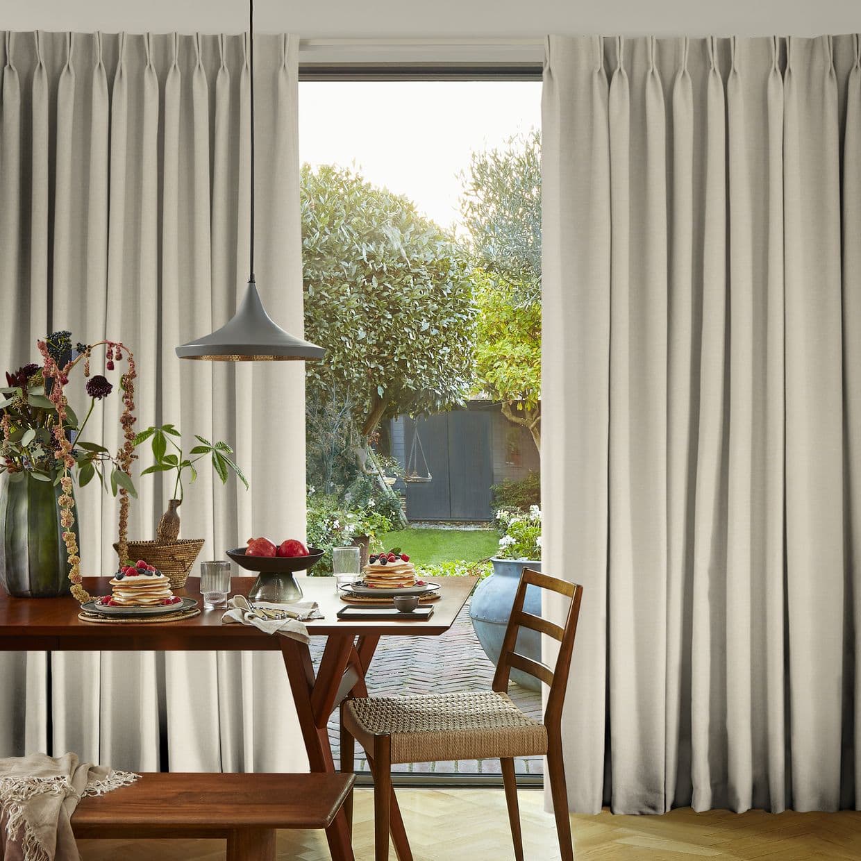Faso Whisper Curtain