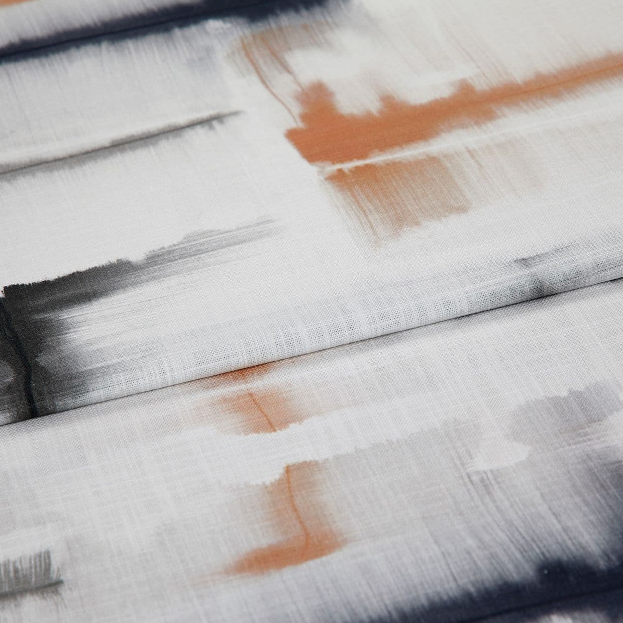 Expression Canyon Roman blind